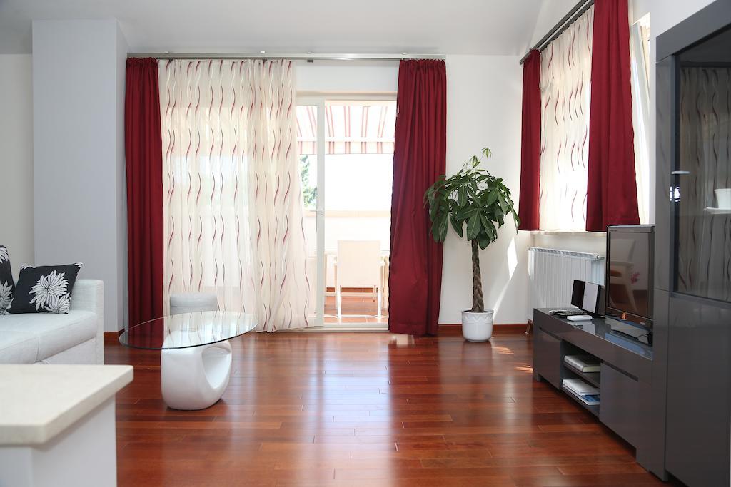 Apartment Markorcula Rum bild